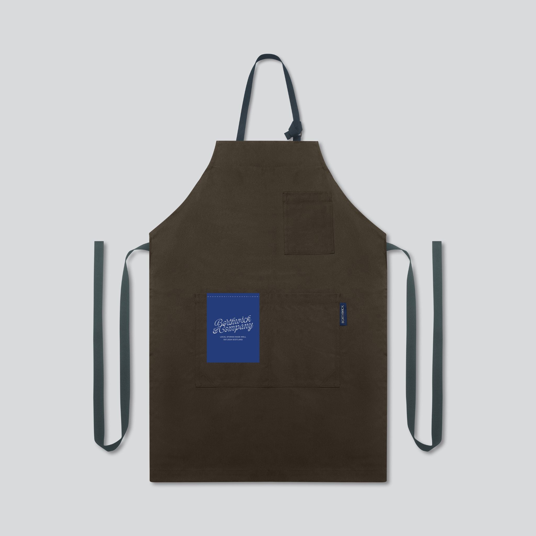 Full bib apron | Brown